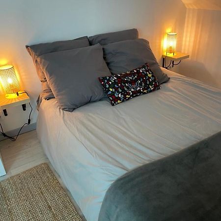 Appartement Cosy A La Campagne Languidic Eksteriør billede